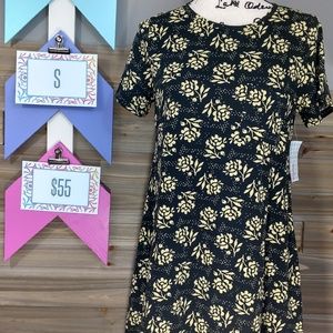 LuLaRoe Small Carly dress